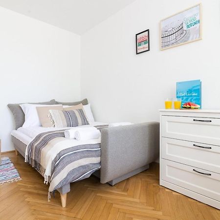 Rent Like Home - Pawia 36 ワルシャワ エクステリア 写真